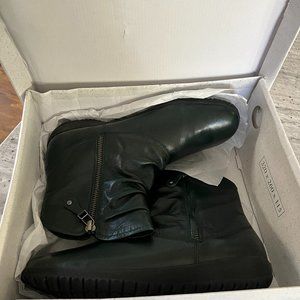 Josef Seibel Naly 24 Shoes in Petrol Leather Sz 40